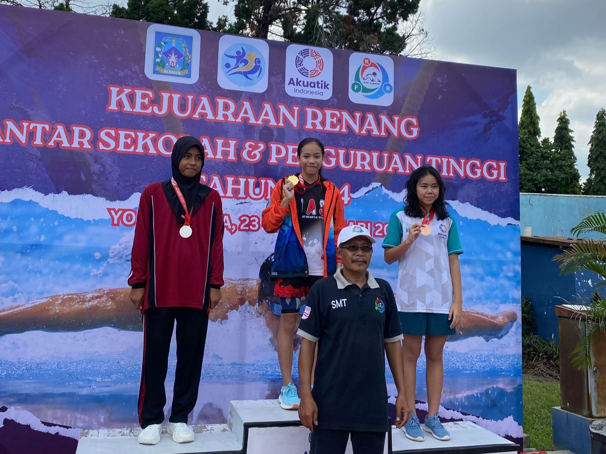 SMPN 2 Garut Miliki Atlet Renang Berkualitas