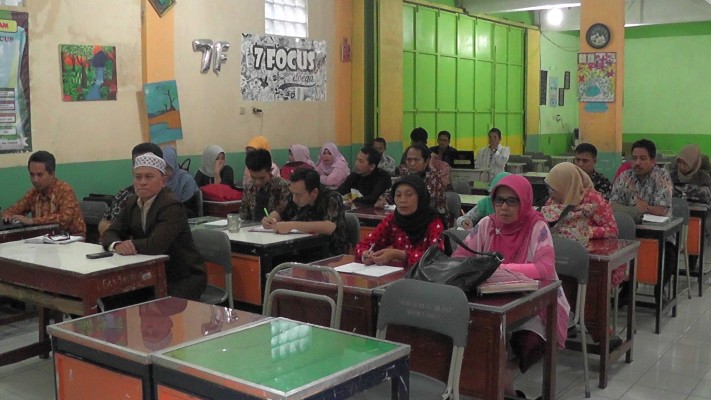 Kegiatan Rutin Pendidik dan Tenaga Kependidikan